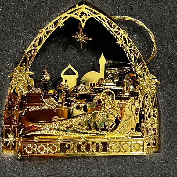 Danbury Mint Bethlehem 2000 Millennium Annual Gold Christmas Ornament Keepsake - Picture 10 of 11